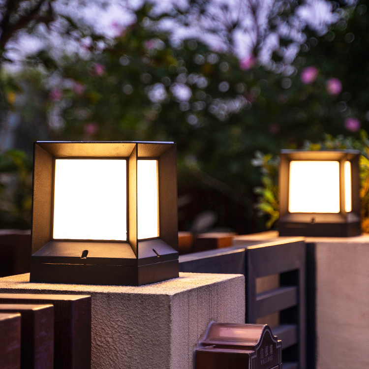 Pillar lights